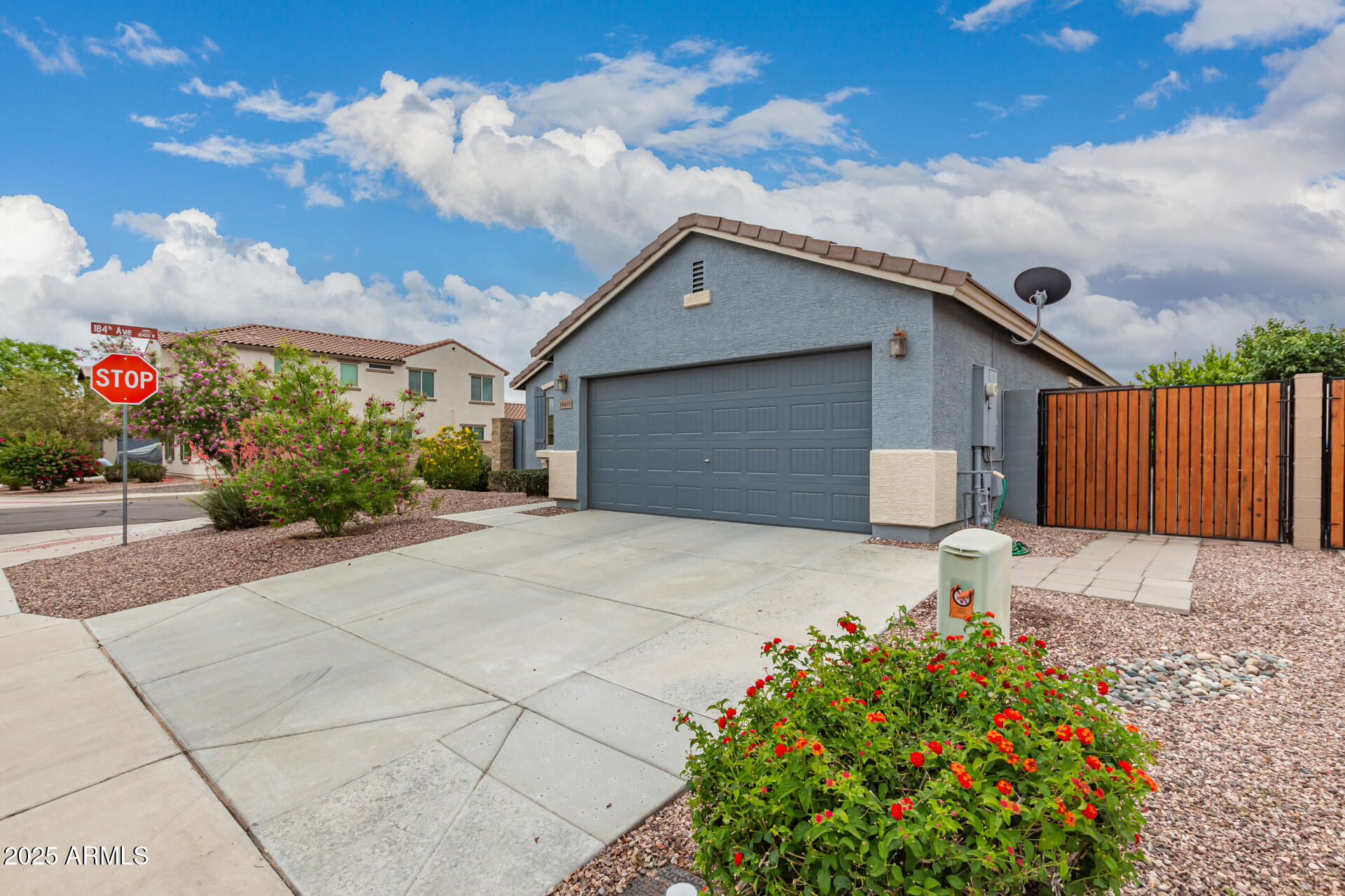 18415 W SURPRISE FARMS Loop N