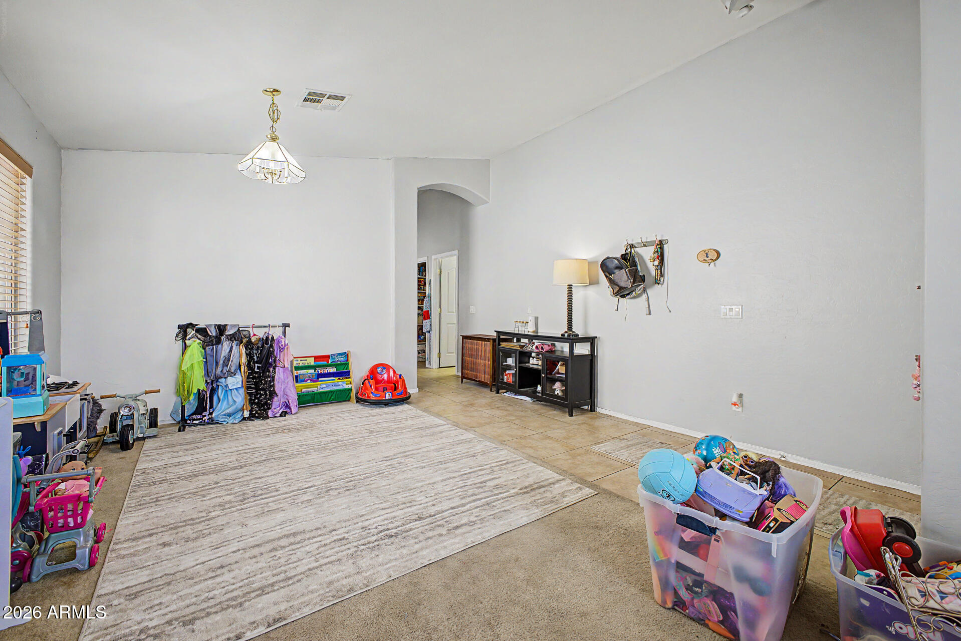 Properties 3 45763 W DIRK Street