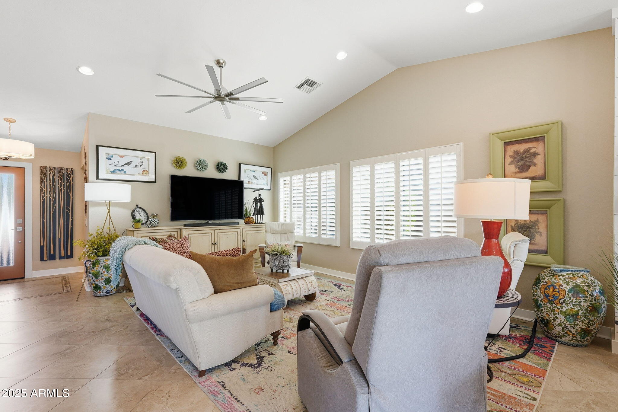 10545 E CHAMPAGNE Drive