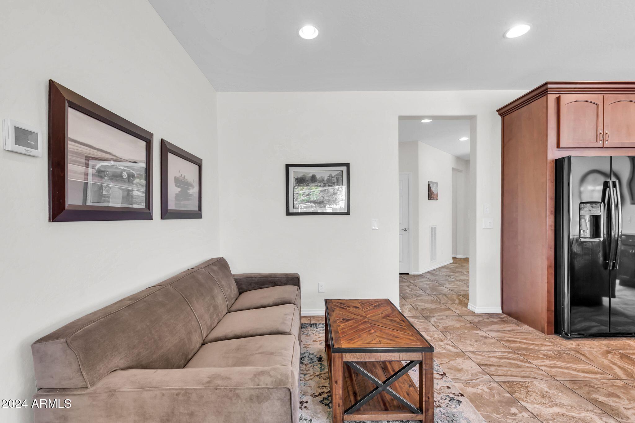 36106 N DESERT TEA Drive