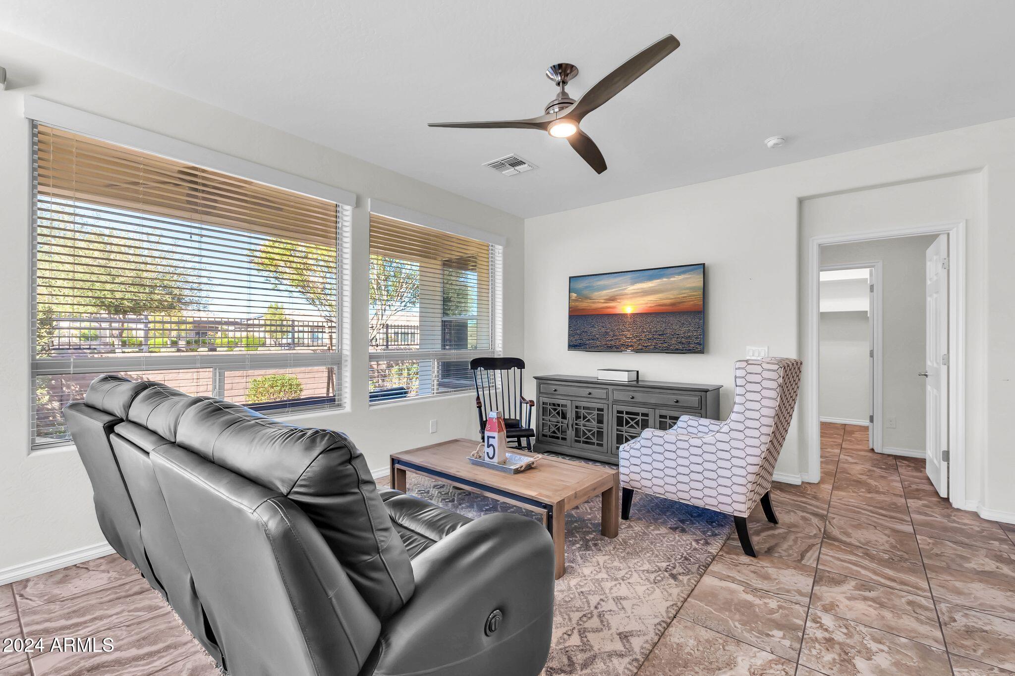 36106 N DESERT TEA Drive