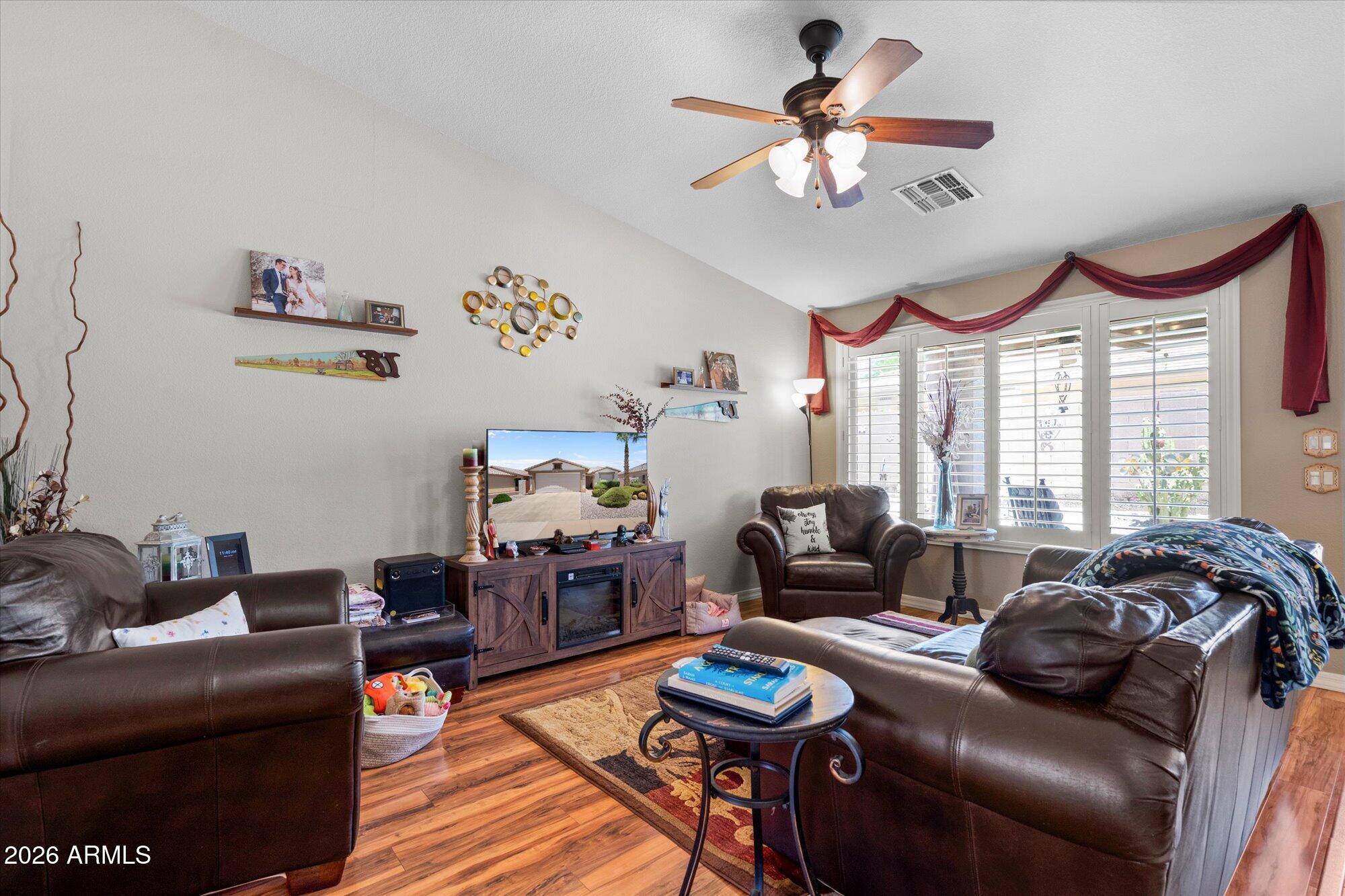 3758 E PEACH TREE Drive