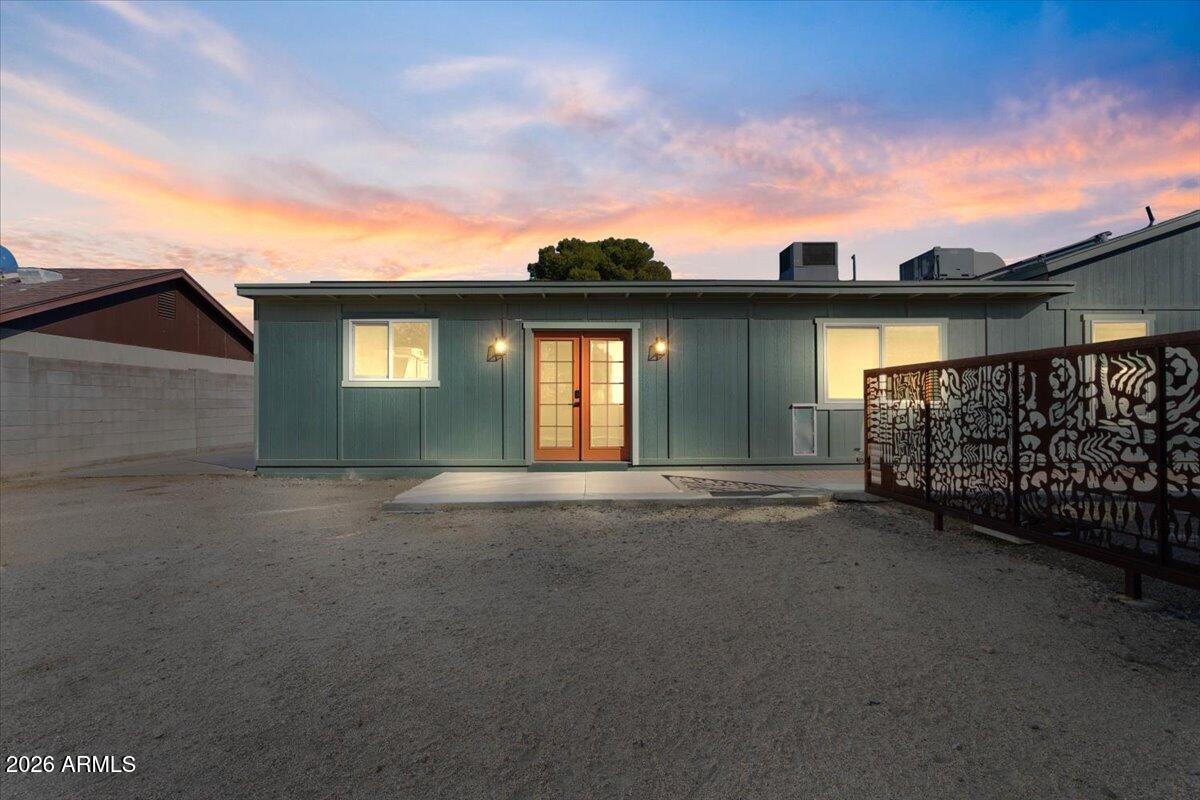 145 W San Remo Street