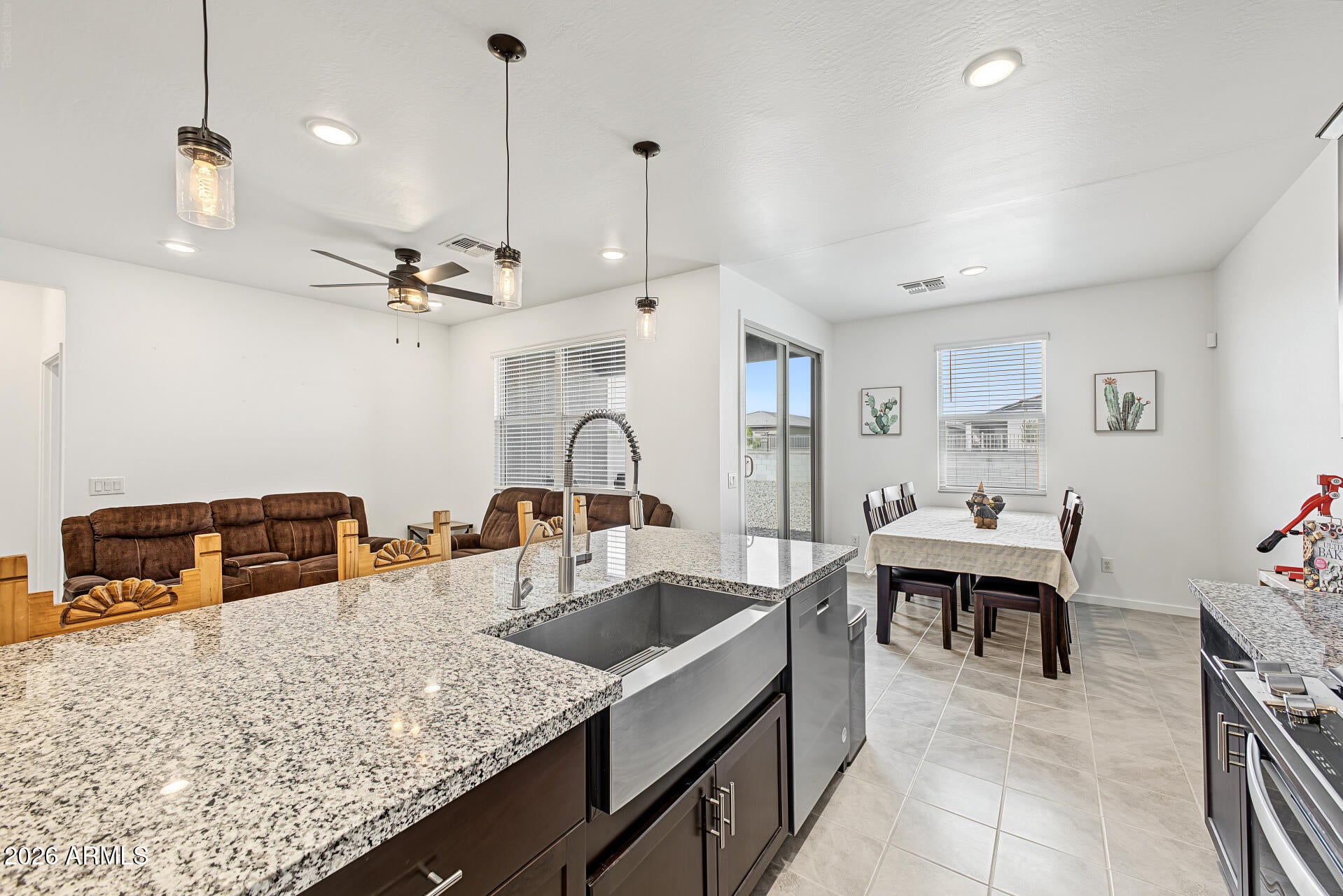 16070 W SMOKETREE Drive