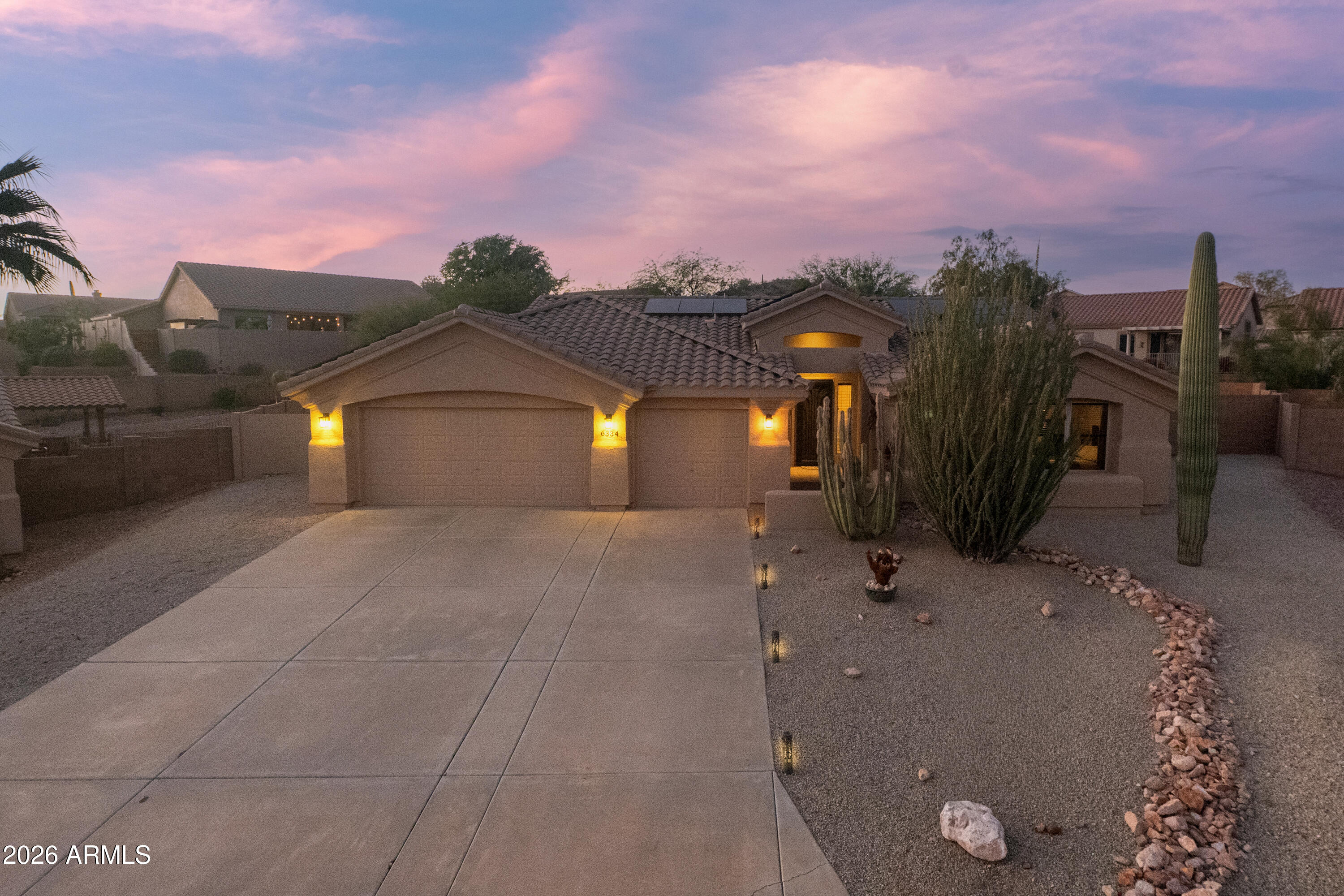 6334 S VISTA POINT Circle