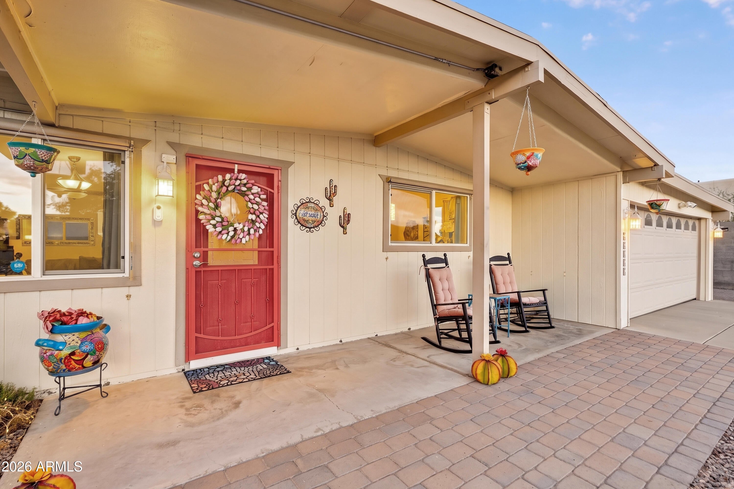 13817 N 10TH Place