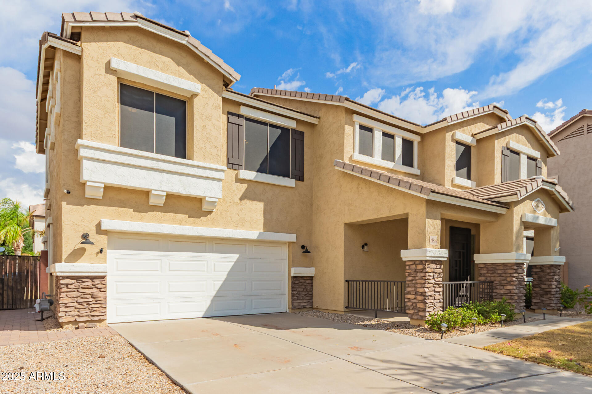 19814 E CARRIAGE Way