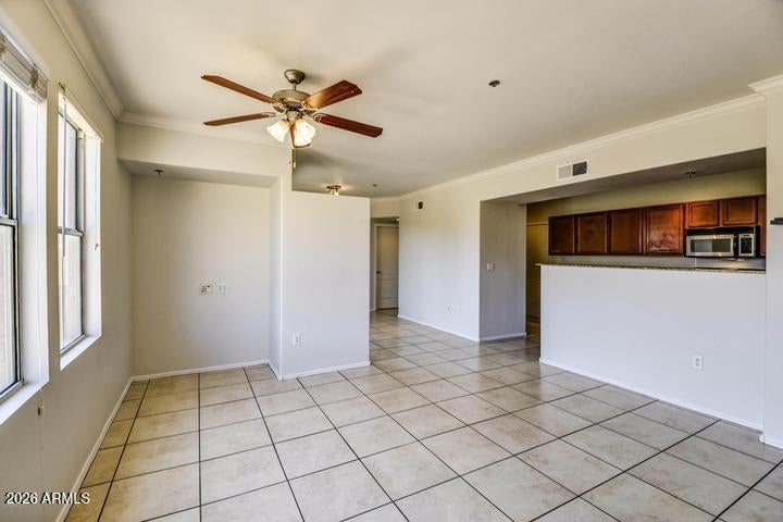 2134 E BROADWAY Road 1039