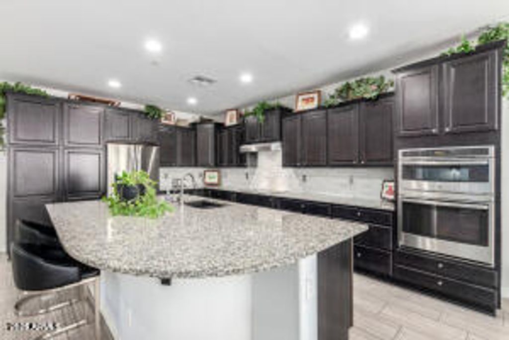 Photo of 5657 S Inez Court, Gilbert, AZ 85298 (MLS # 6965939)