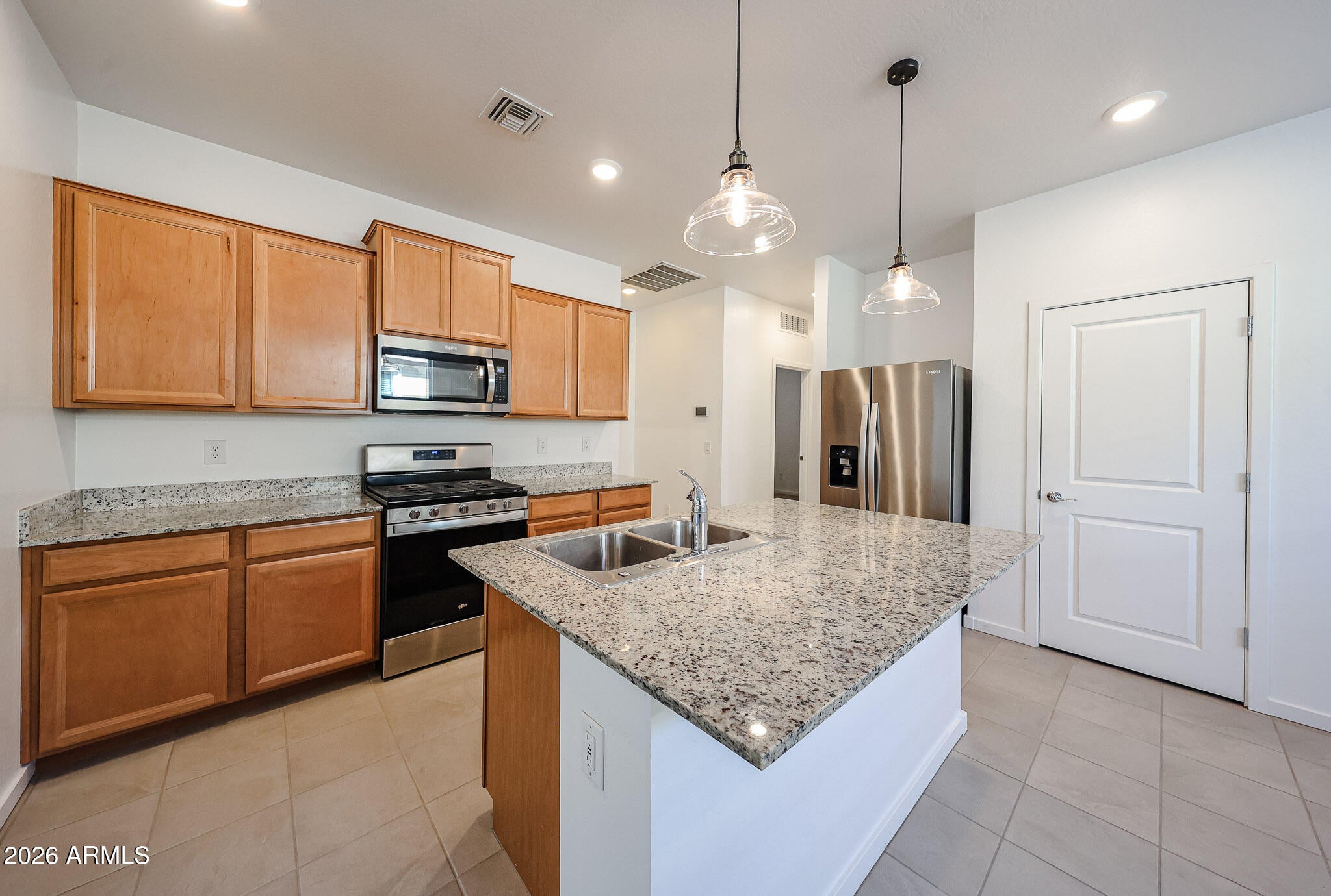 14220 W Willow