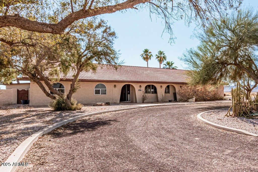 Photo of 3279 E Selma Highway, Casa Grande, AZ 85194 (MLS # 6920876)