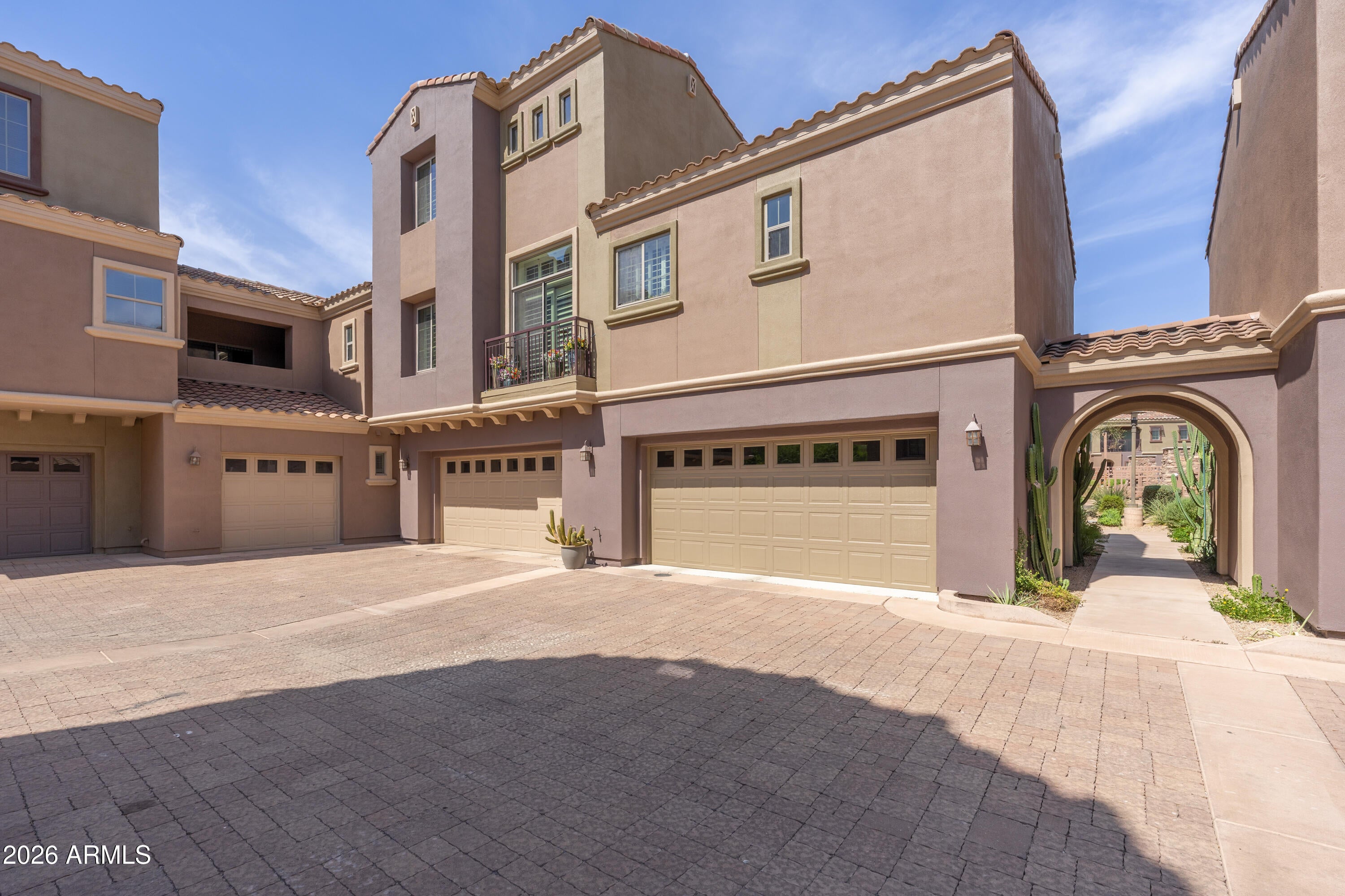 3935 E ROUGH RIDER Road 1248
