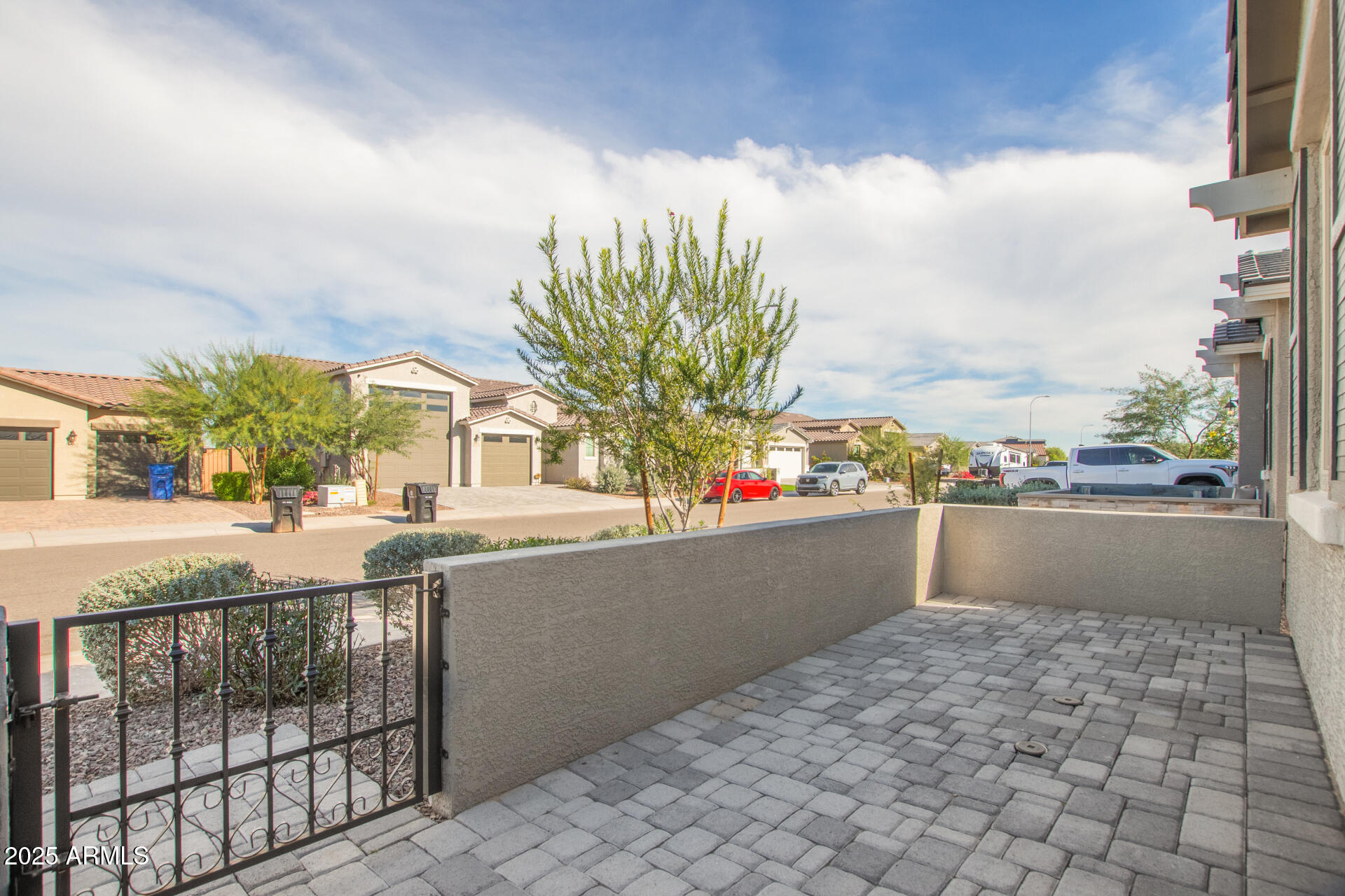 11081 W HADLEY Street