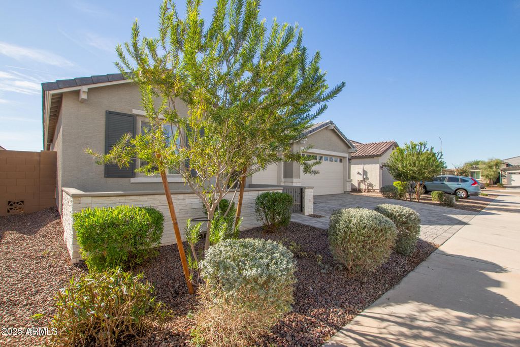 Photo of 11081 W Hadley Street, Avondale, AZ 85323 (MLS # 6952071)