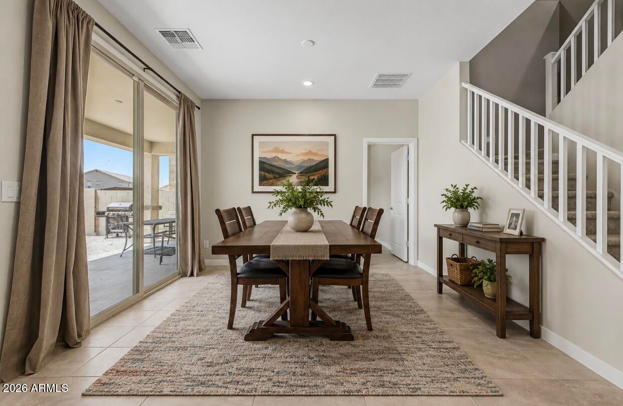 18377 W VILLA HERMOSA Lane