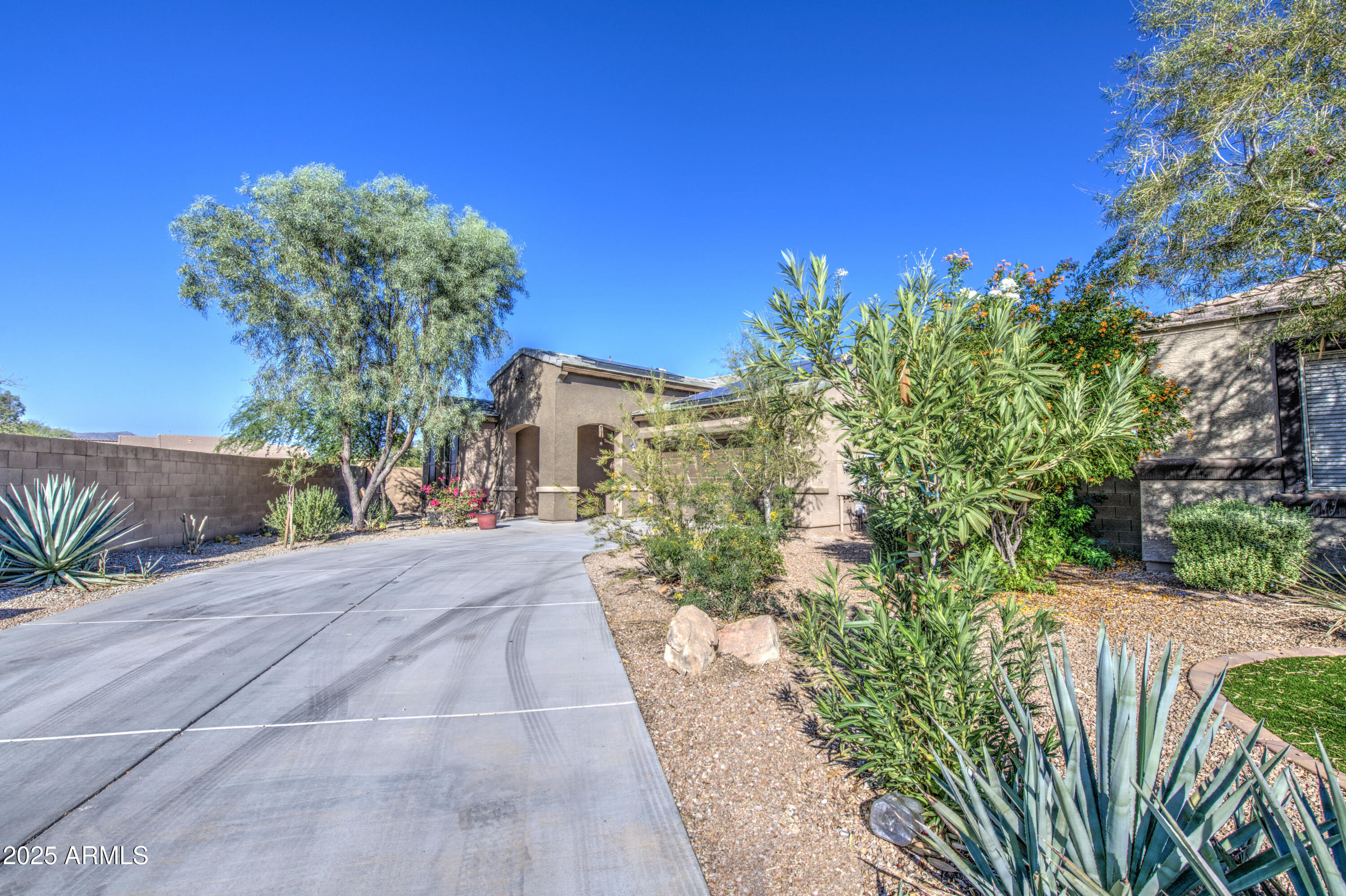 1573 S 237th Ave Avenue