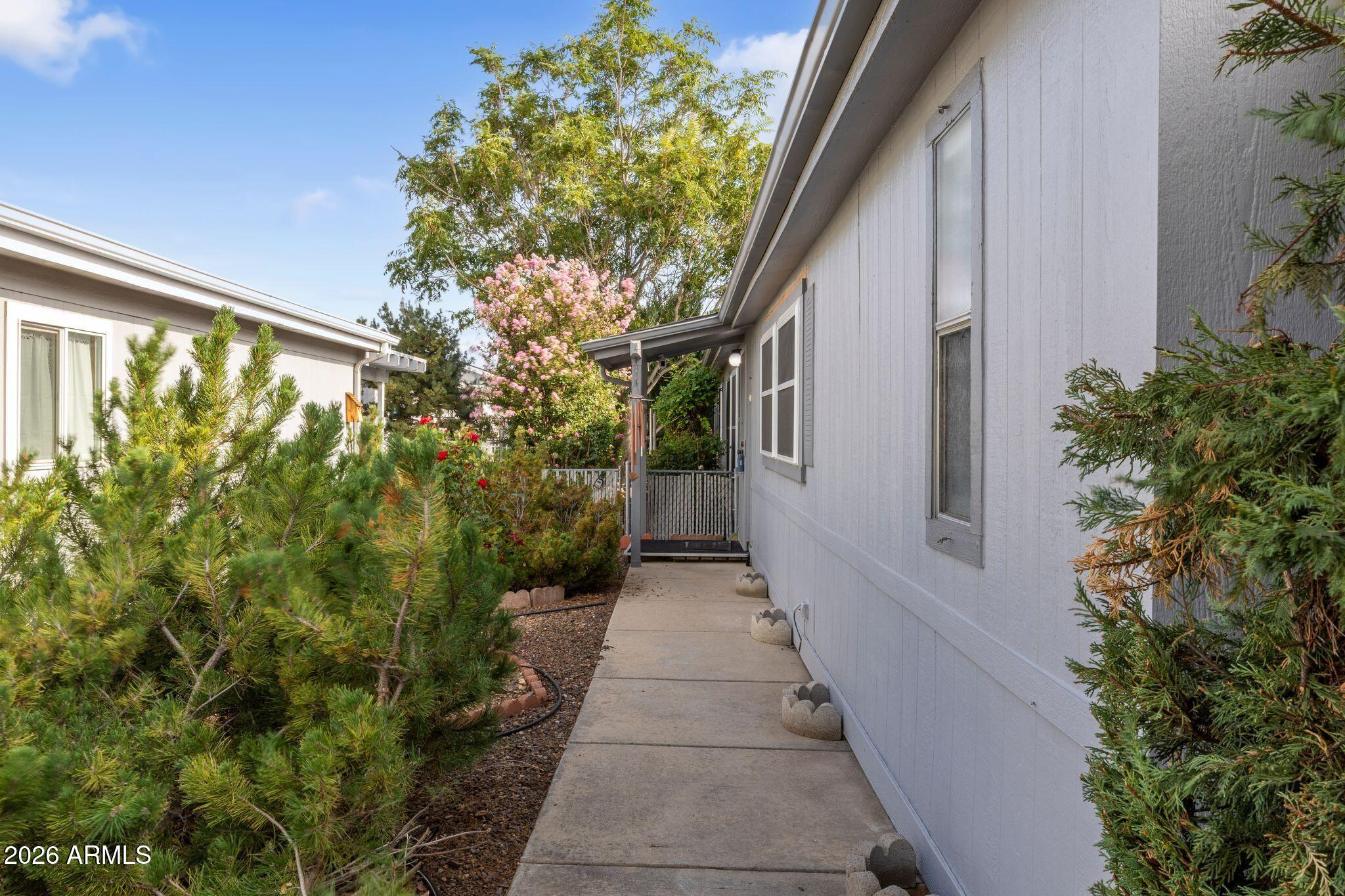 12140 E OBSIDIAN LOOP Road