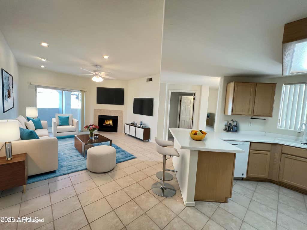Photo of 10401 N 52nd Street #124, Paradise Valley, AZ 85253 (MLS # 7056000)