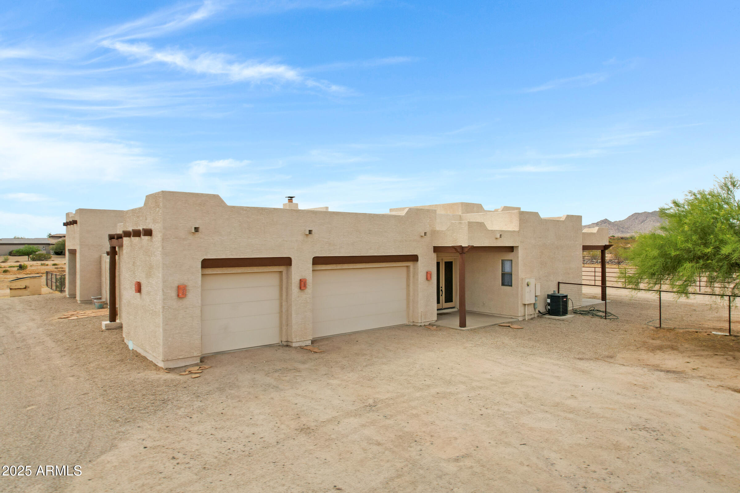 11266 W CALLE CON QUESO --