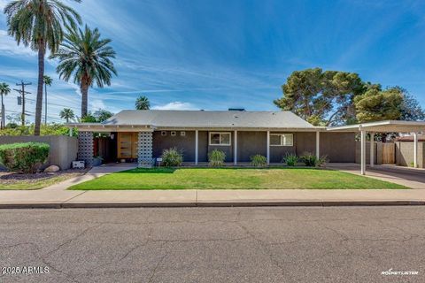 2645 E GLENROSA Avenue Phoenix AZ 85016
