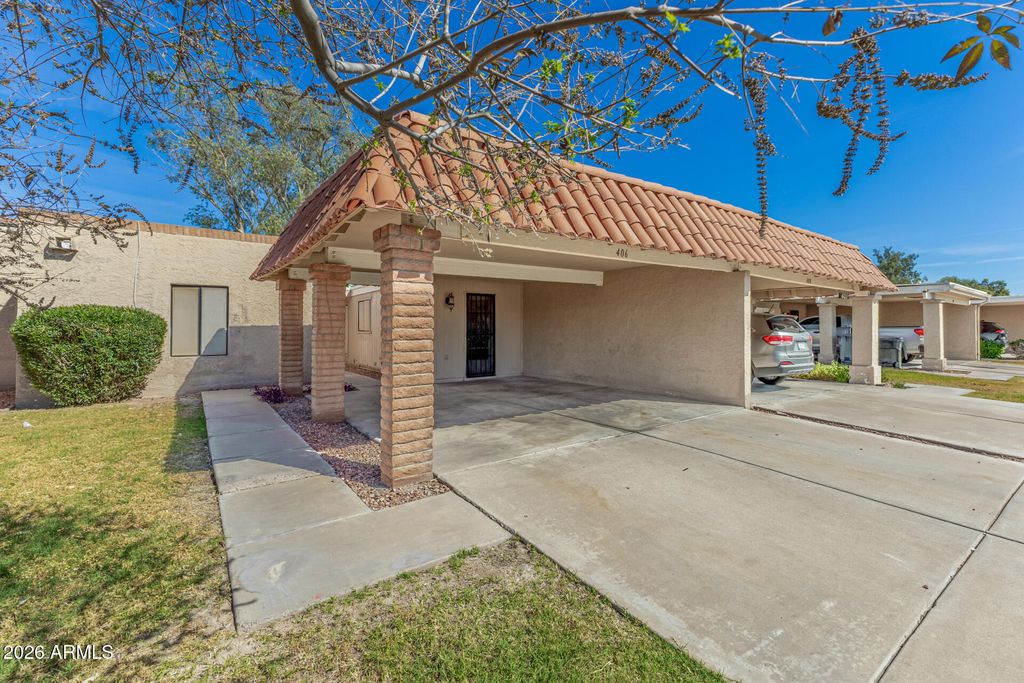 Photo of 406 E Colgate Drive, Tempe, AZ 85283 (MLS # 6992909)