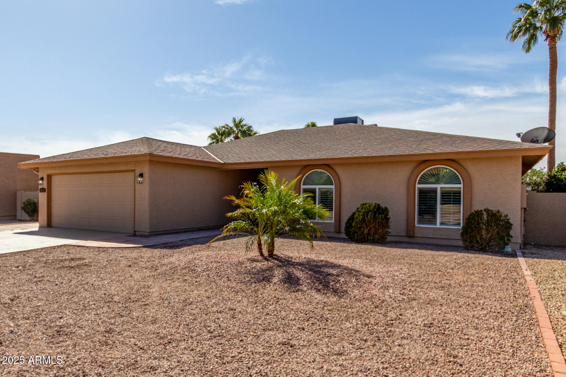 25620 S CLOVERLAND Drive