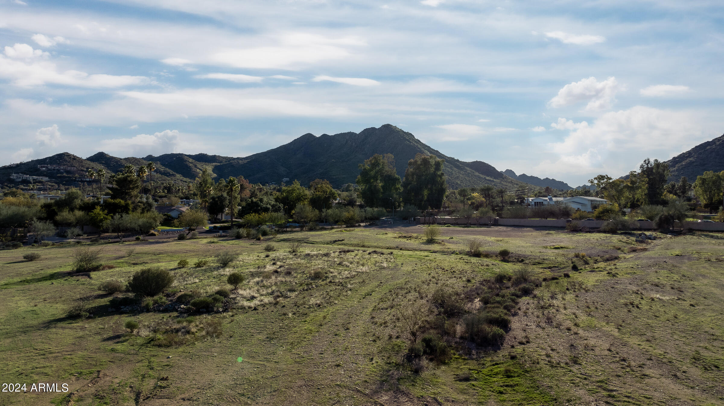 4817 E DOUBLETREE RANCH Road 2