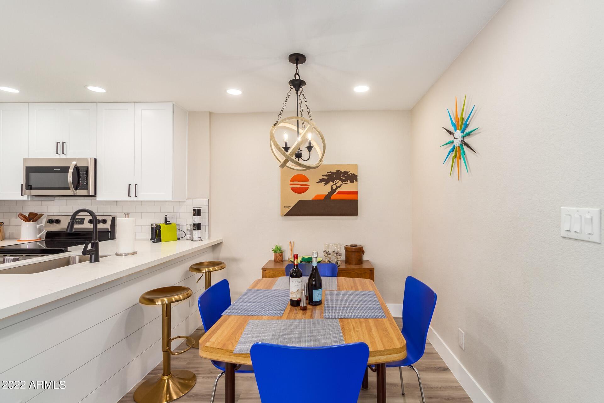 8649 E ROYAL PALM Road 217