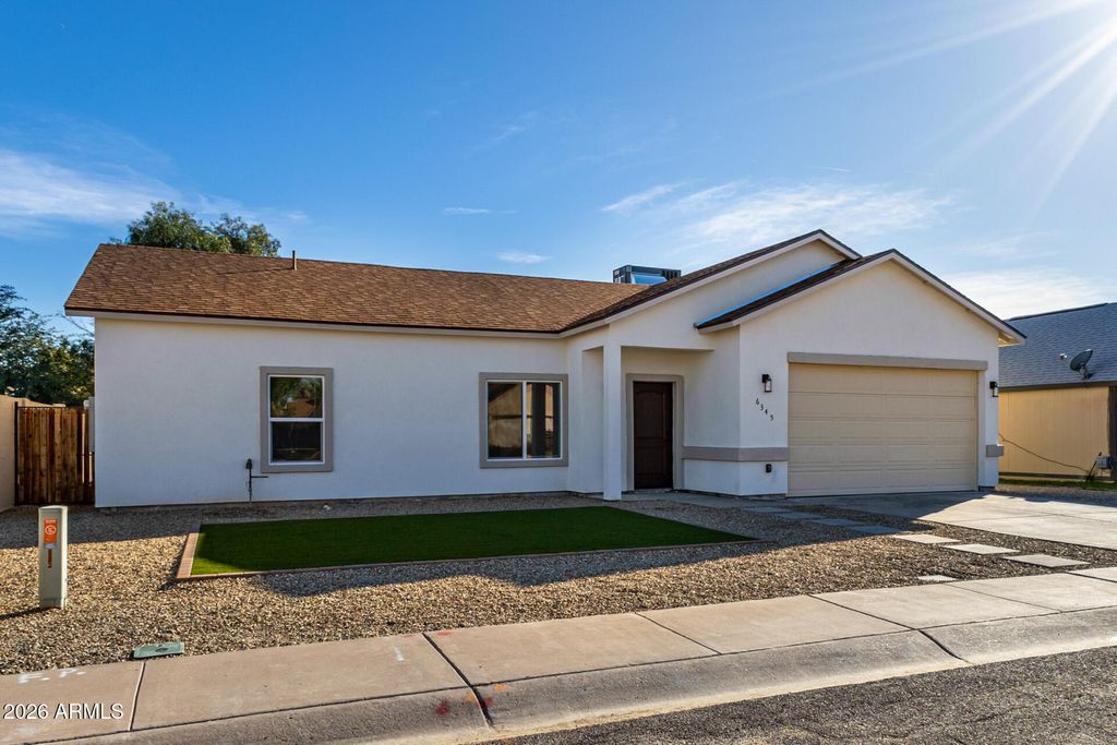 Photo of 6345 W Grandview Road, Glendale, AZ 85306 (MLS # 6987339)