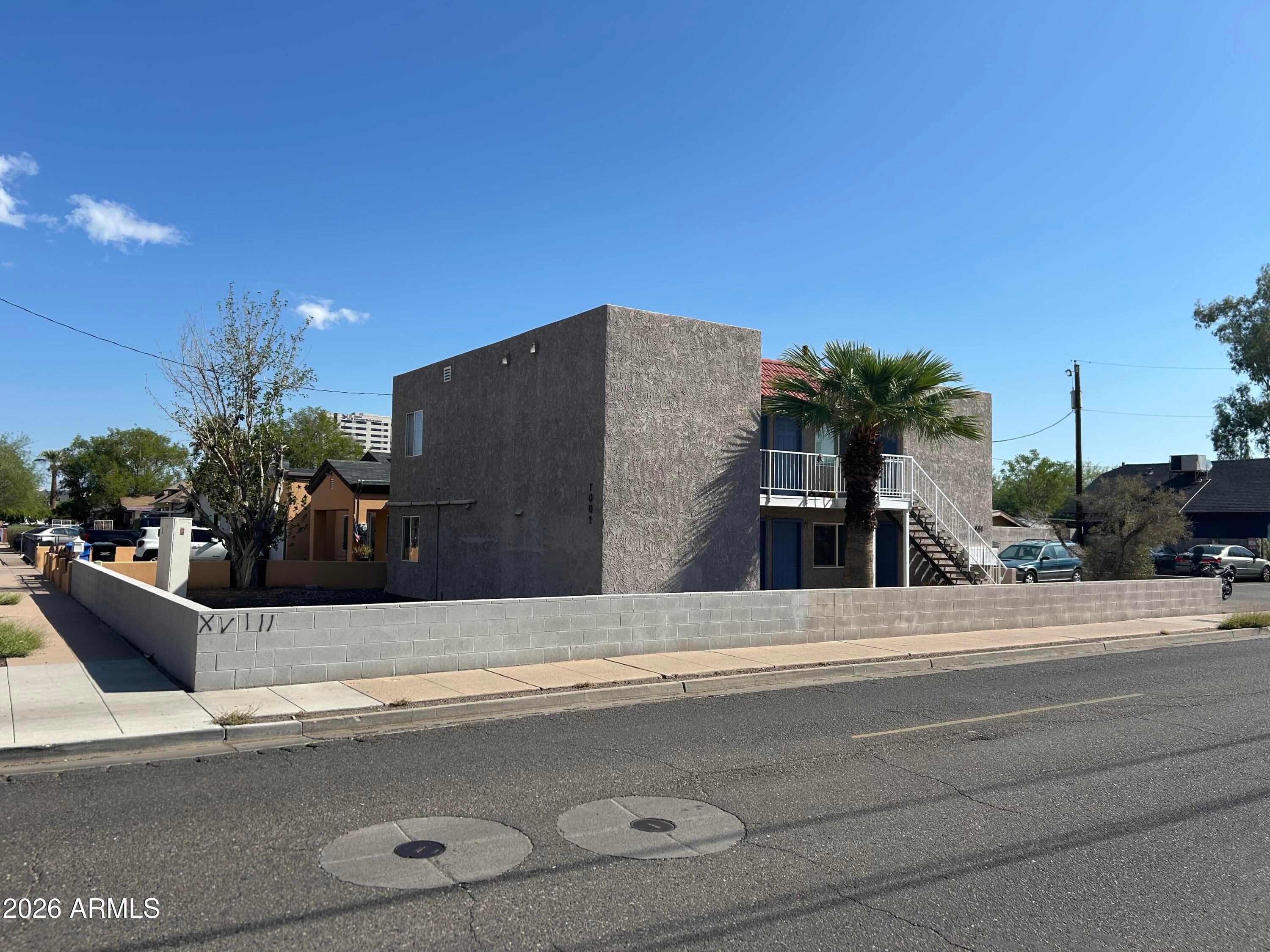 1001 N 9th Street