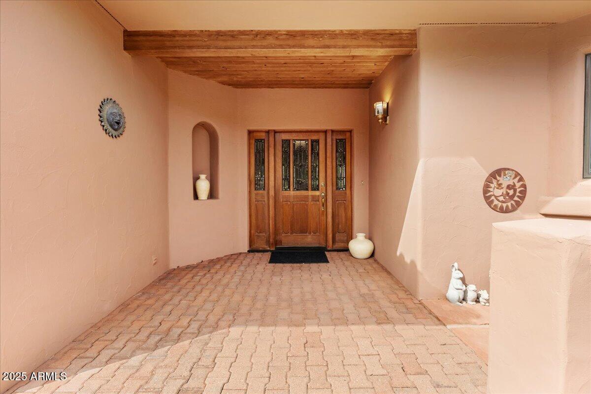 310 Les Springs Drive