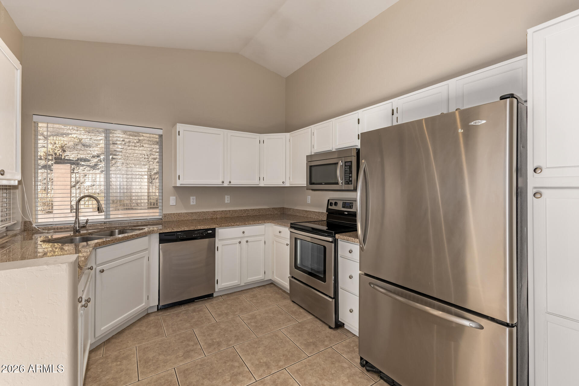 2026 E GLENHAVEN Drive