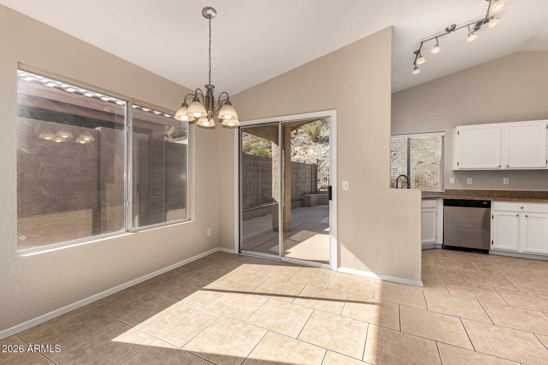 2026 E GLENHAVEN Drive