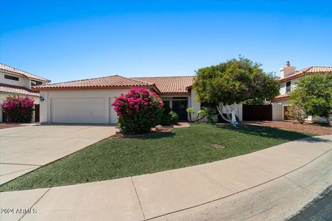 Single Family Residence in Glendale AZ 5456 DAHLIA Drive.jpg