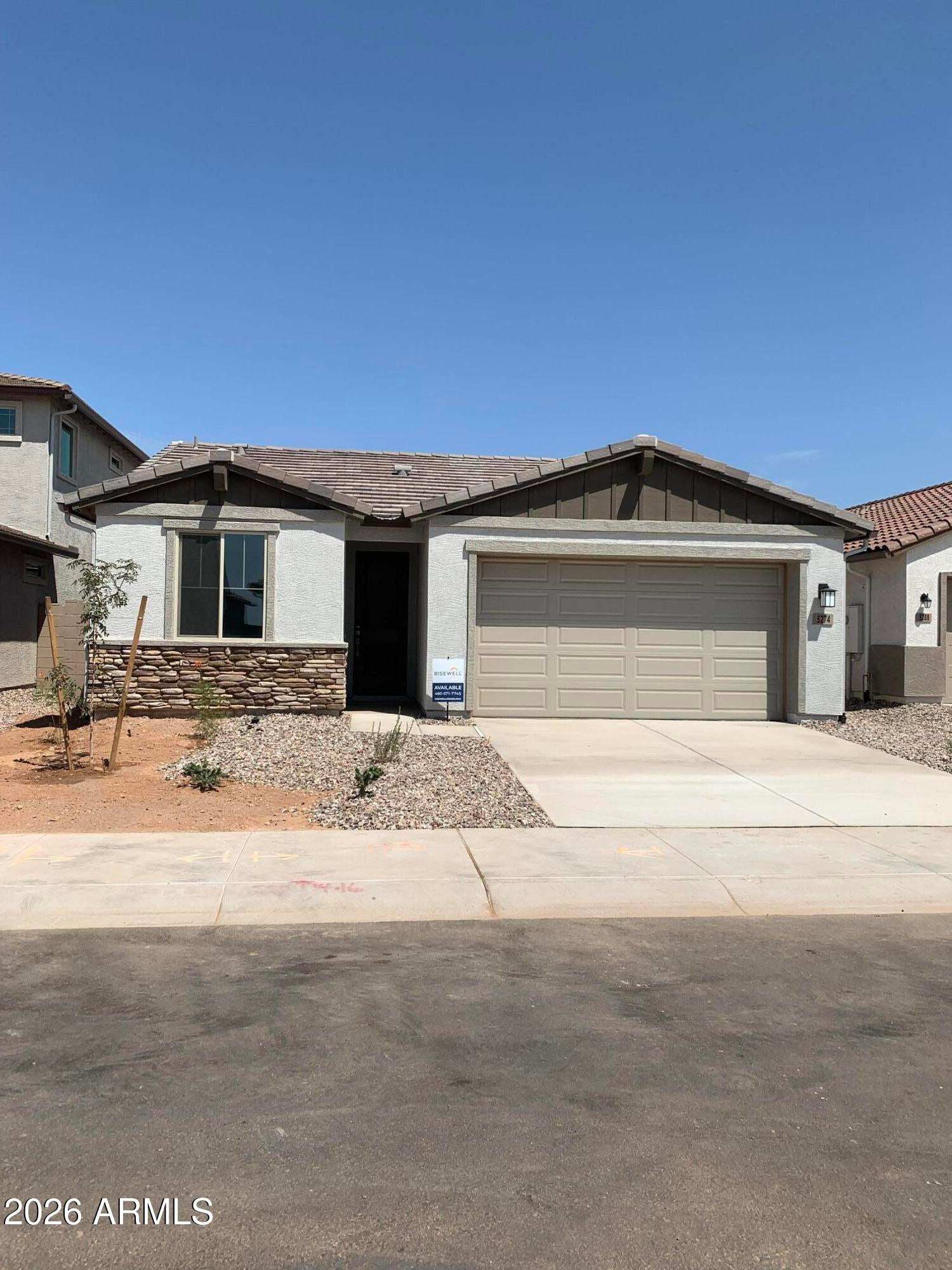 5274 E CASSIDY Lane