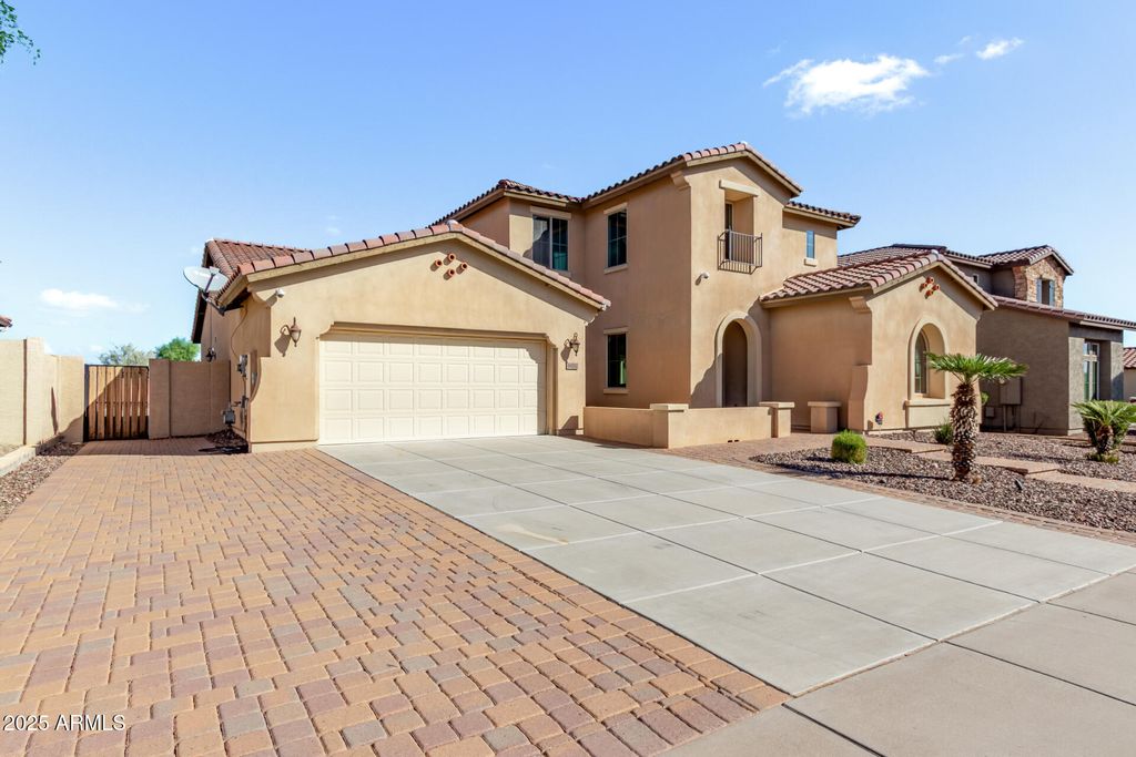 Photo of 19252 W Denton Street, Litchfield Park, AZ 85340 (MLS # 6933924)