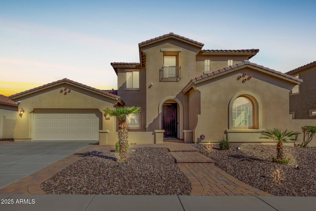 Photo of 19252 W Denton Street, Litchfield Park, AZ 85340 (MLS # 6933924)