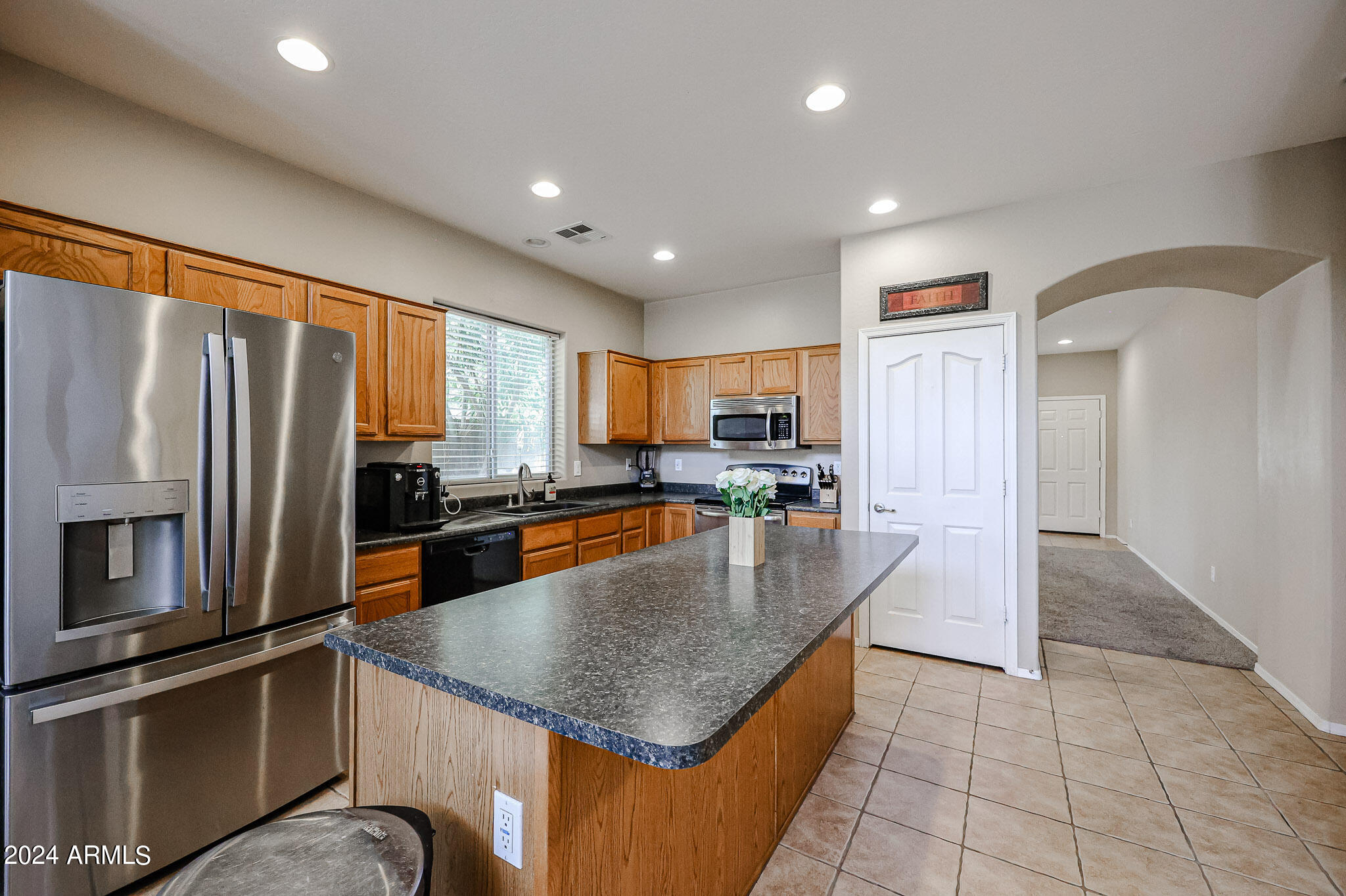 2934 W Peggy Drive
