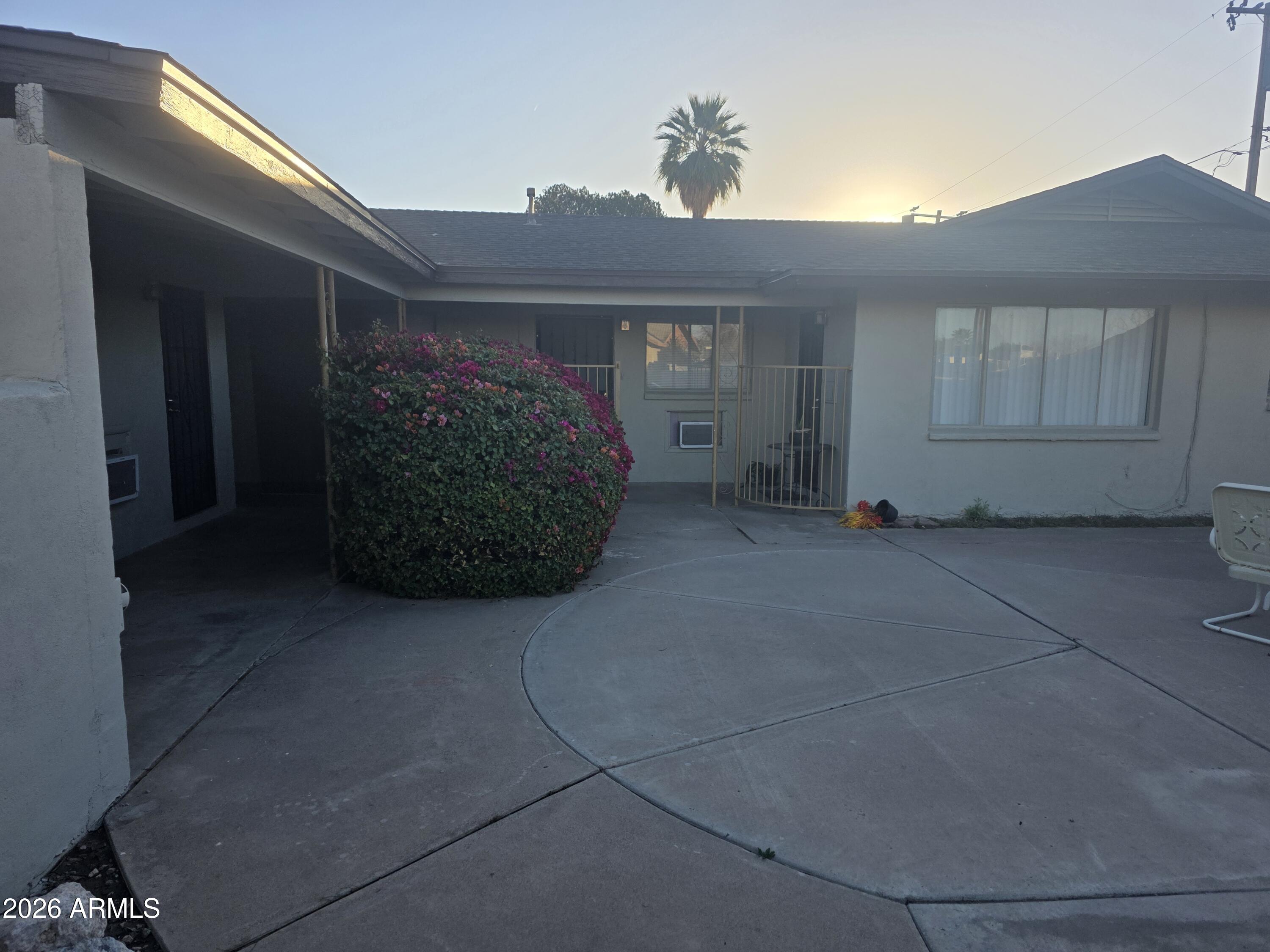 2101 E OSBORN Road