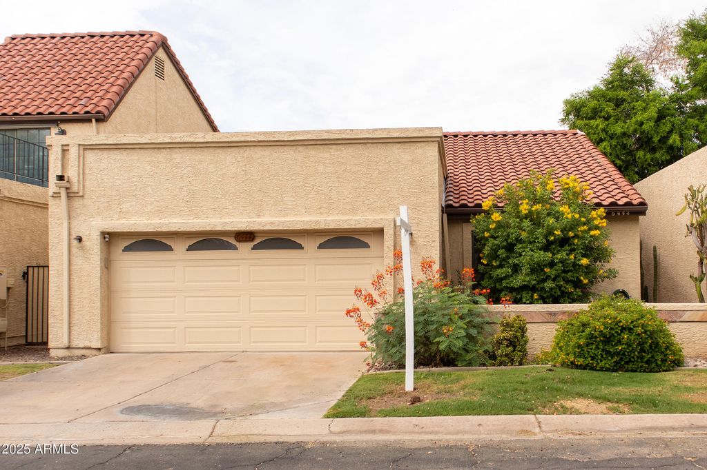 Photo of 6444 S Willow Drive, Tempe, AZ 85283 (MLS # 6921460)