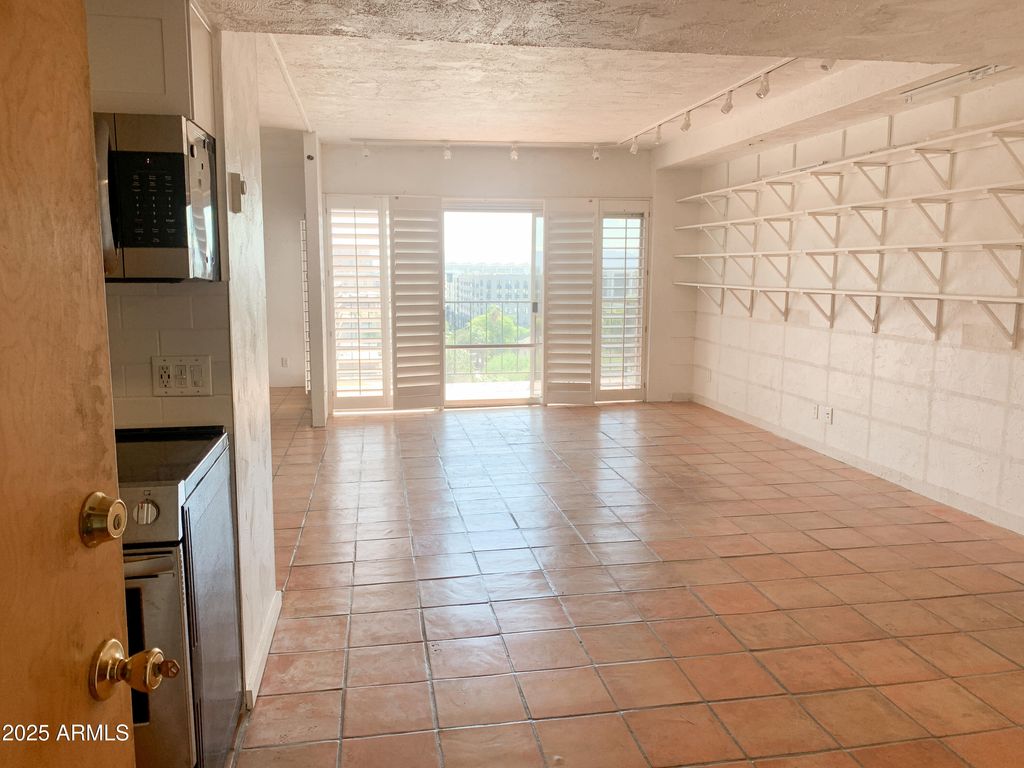 Photo of 805 N 4th Avenue N #902, Phoenix, AZ 85003 (MLS # 6926759)