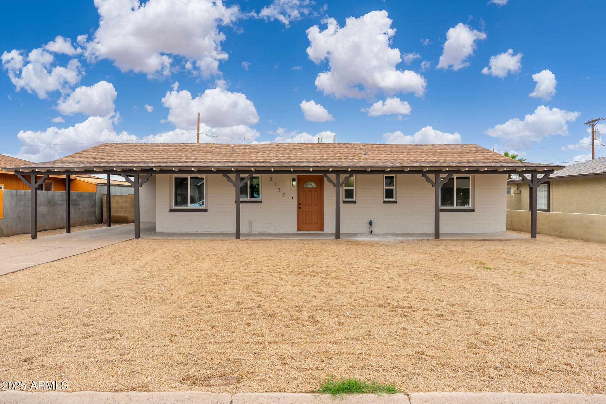 3137 W TURNEY Avenue