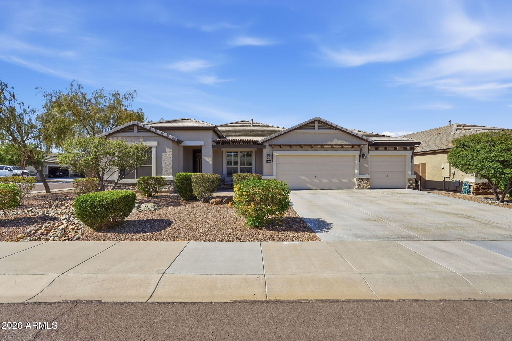 13844 W DESERT MOON Way