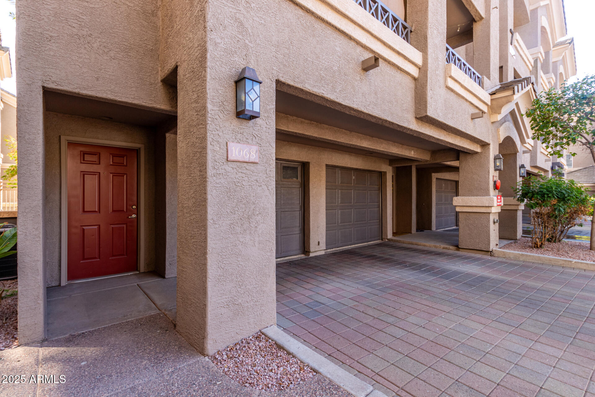 4455 E PARADISE VILLAGE Parkway S 1068