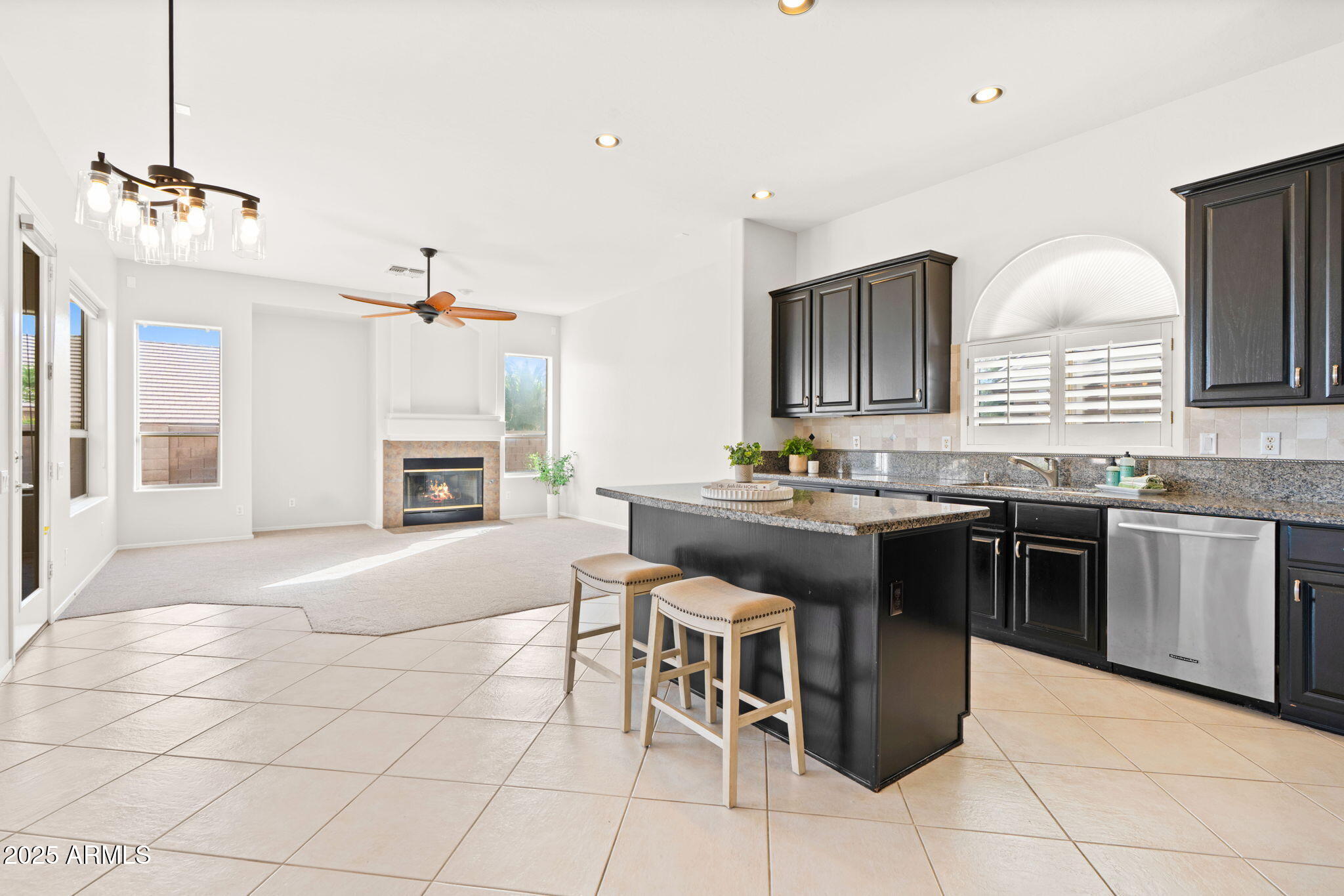 9545 E KENWOOD Circle