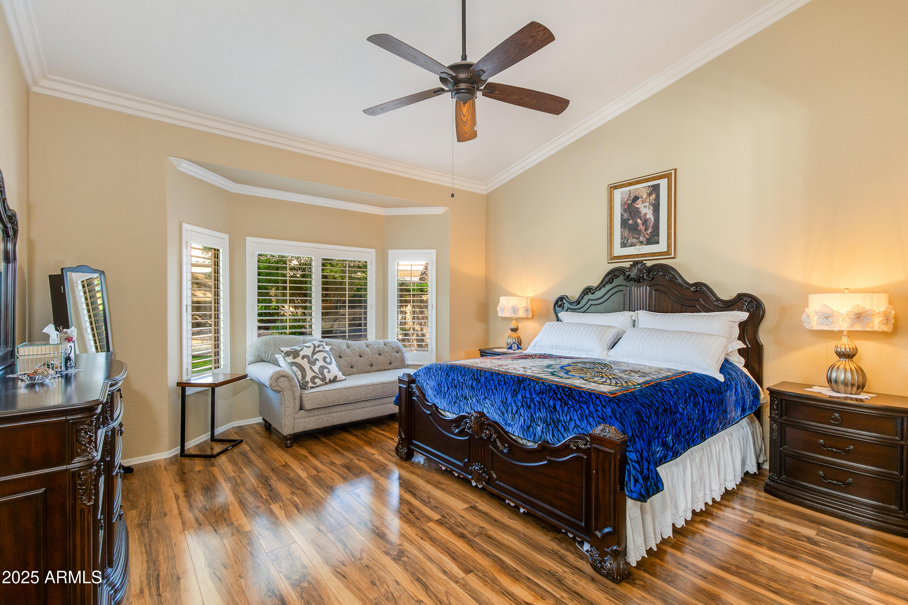 6836 E WINCHCOMB Drive