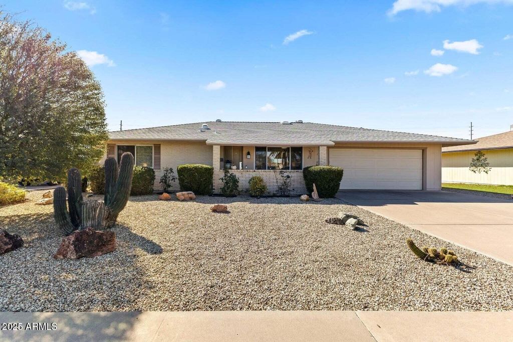 Photo of 10013 W Augusta Drive, Sun City, AZ 85351 (MLS # 6927865)