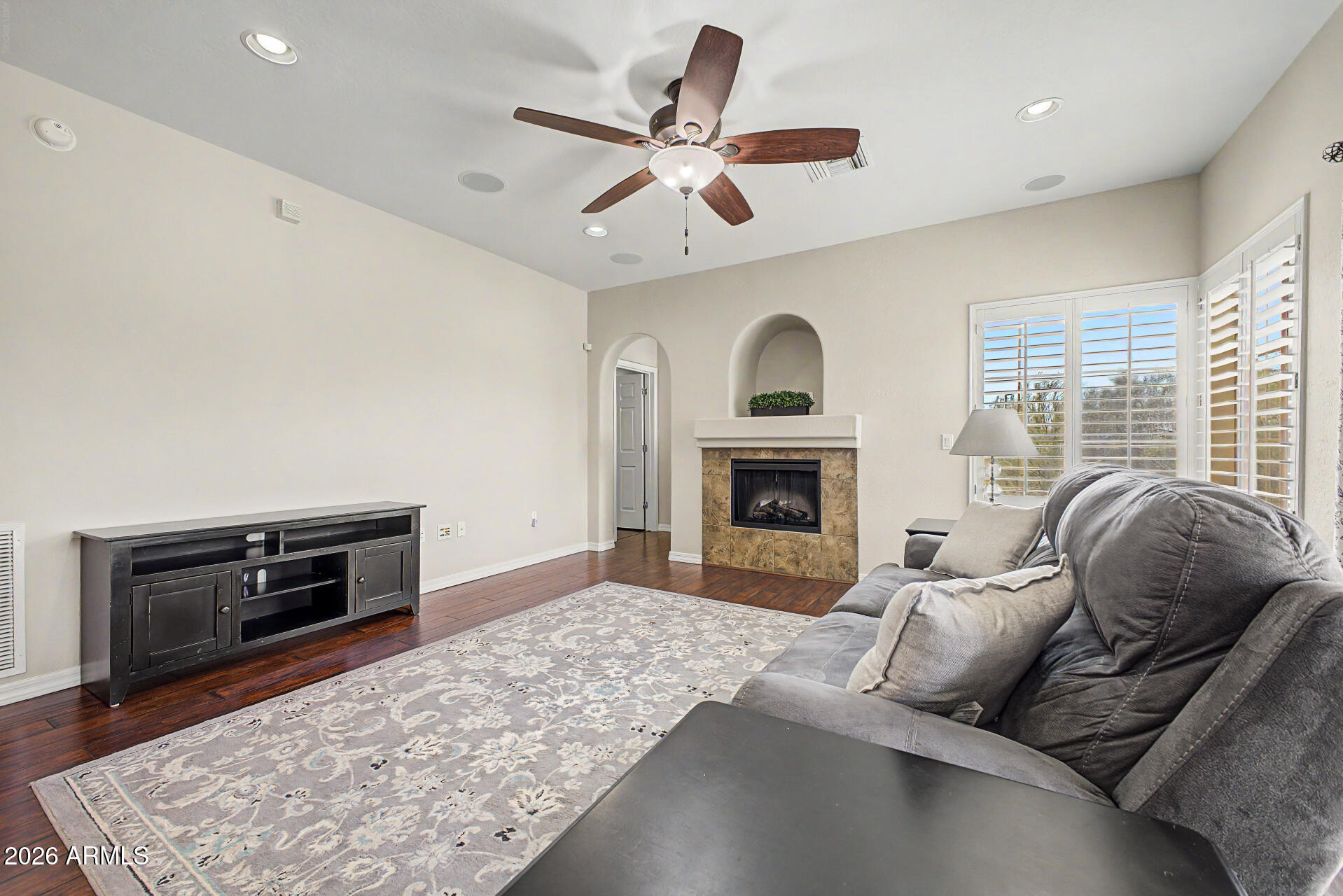3935 E ROUGH RIDER Road 1119