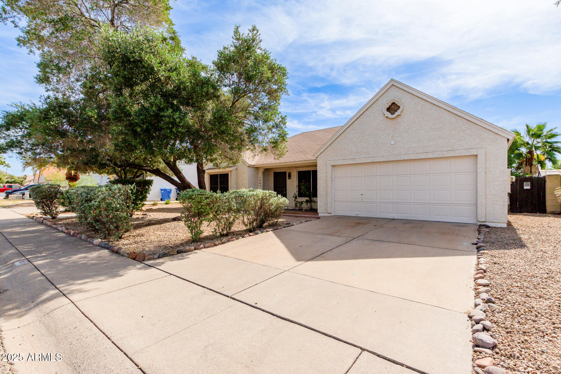 Homes for Sale in Queen Creek Arizona 2 1007 E ORAIBI Drive