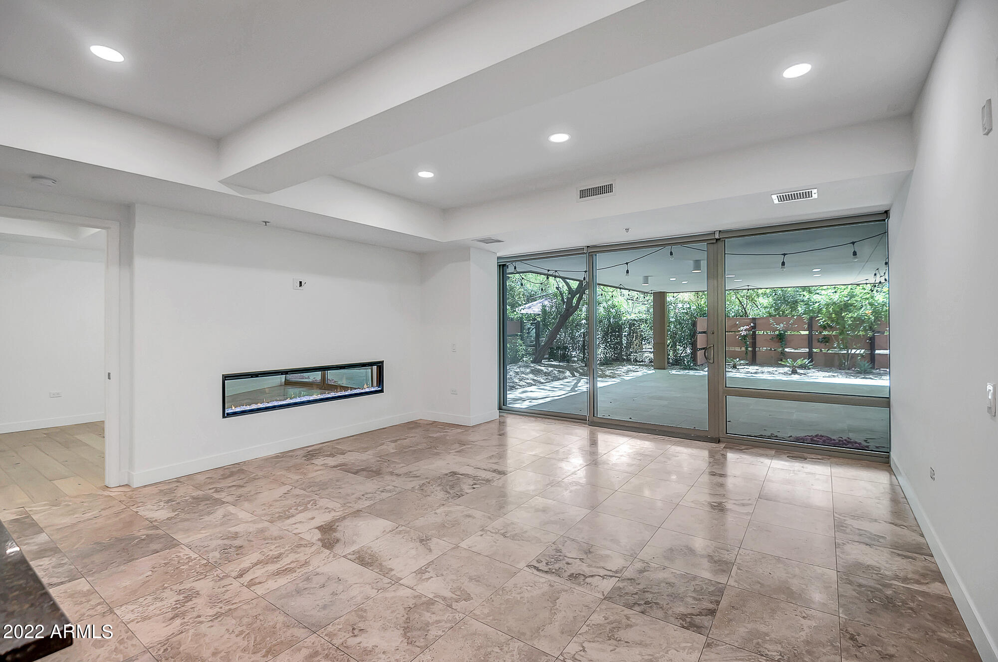 7121 E RANCHO VISTA Drive 1004